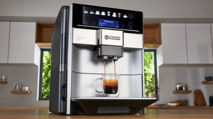Bosch VeroBarista 600 Fully Automatic Espresso Machine | 12 Beverage Options, Insulated Milk Container | TIS65621IN